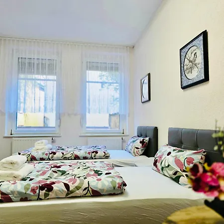 Urlaub-& Businesswohnung In 02 Apartment