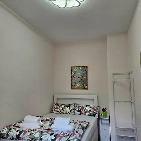 Apartment Urlaub-& Businesswohnung In 02