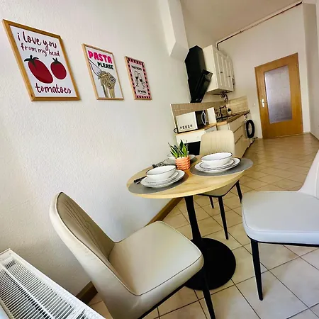 شقة Urlaub-& Businesswohnung In 02 دوبلن