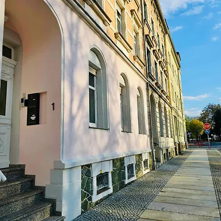 Urlaub-& Businesswohnung In 02
