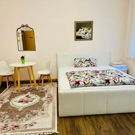 Apartment Urlaub-& Businesswohnung In 02