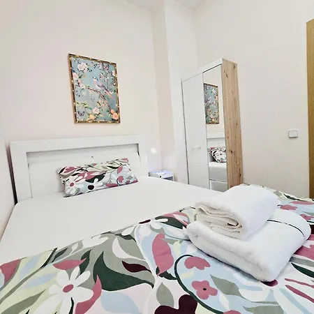 Urlaub-& Businesswohnung In 02 Appartement